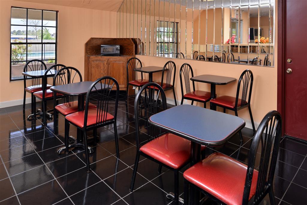 Americas Best Value Inn Конро Удобства фото
